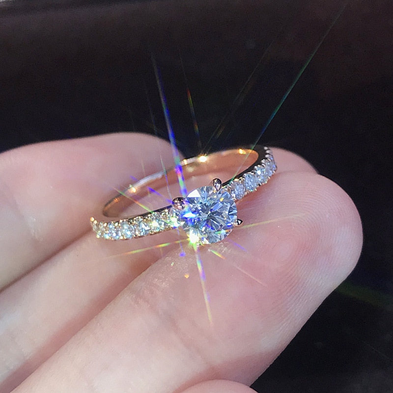 Anel Design Crystal Zircon