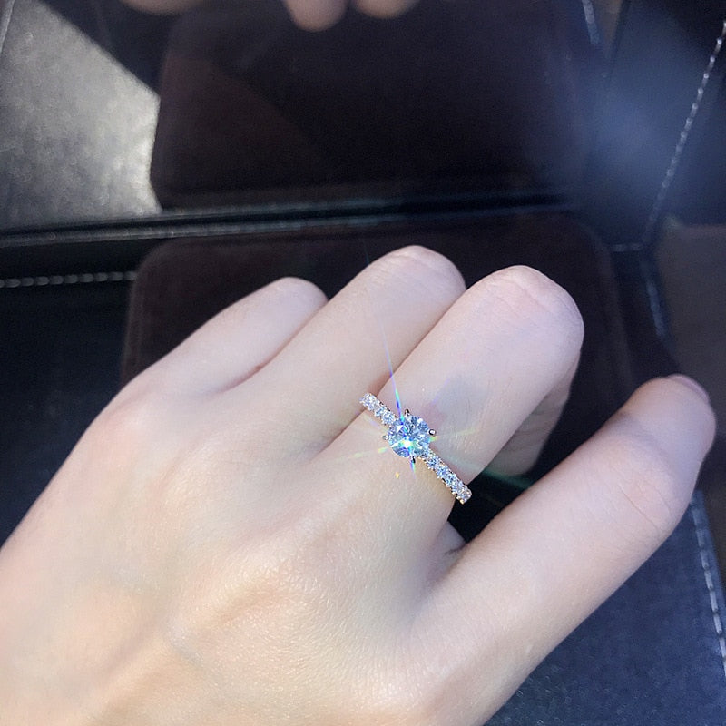 Anel Design Crystal Zircon
