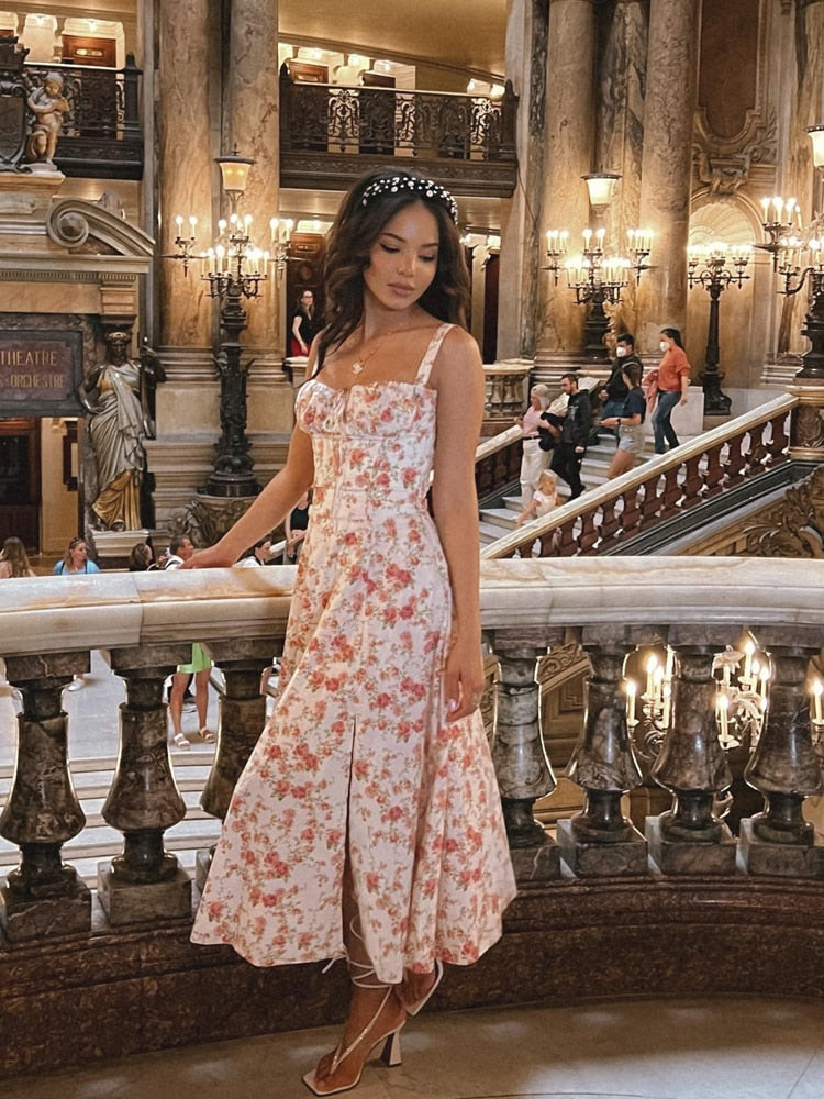 Vestidos femininos de verão com estampas florais