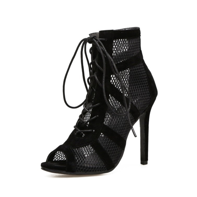 Sapato  com Alça Cruzada com Cadarço Peep Toe